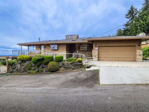 5204 SW Pritchard St, Seattle, WA 98116