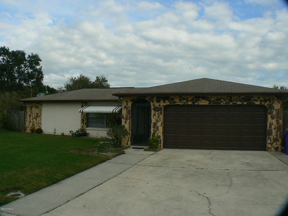 1st image of 1324 Briarwood Dr