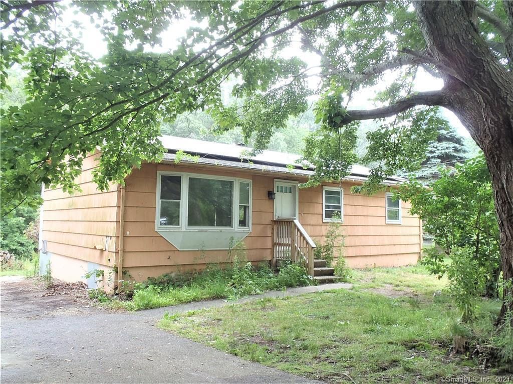 144 Roxbury Rd E, Niantic, CT 06357 Zillow