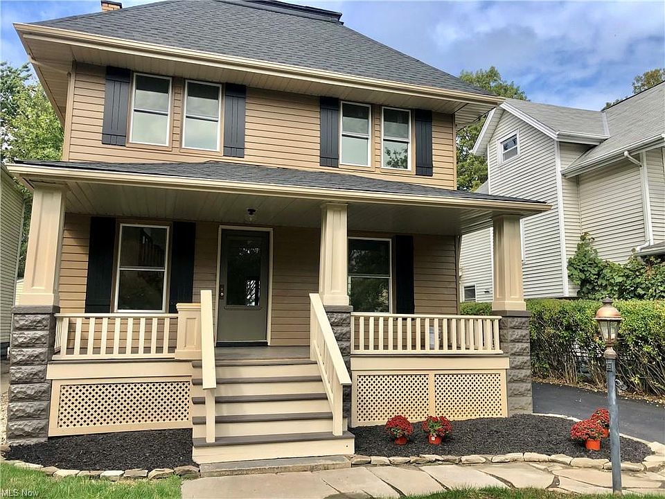 1st image of 1292 W 108th St