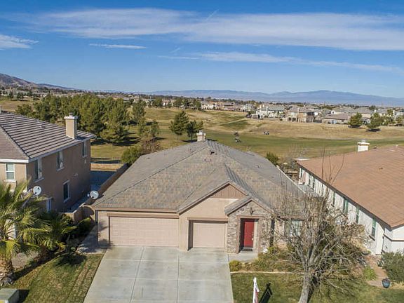 2nd image of 3625 Mountain Shadows Ct