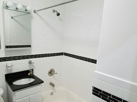 5th image of 232 E 78th St #1A