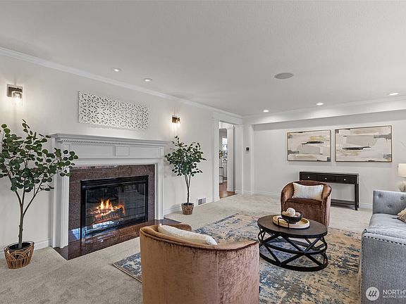 5th image of 4181 42nd Avenue NE