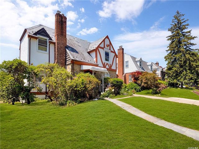 2nd image of 221-24 Hartland Ave