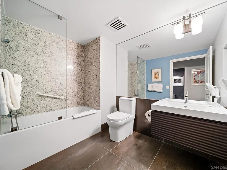1080 Park Blvd #1702 — Photo 36