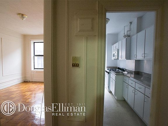 3rd image of 601 W 173rd St APT 42