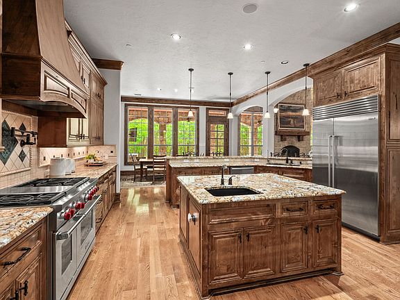 5th image of 5412 Oakfield Dr
