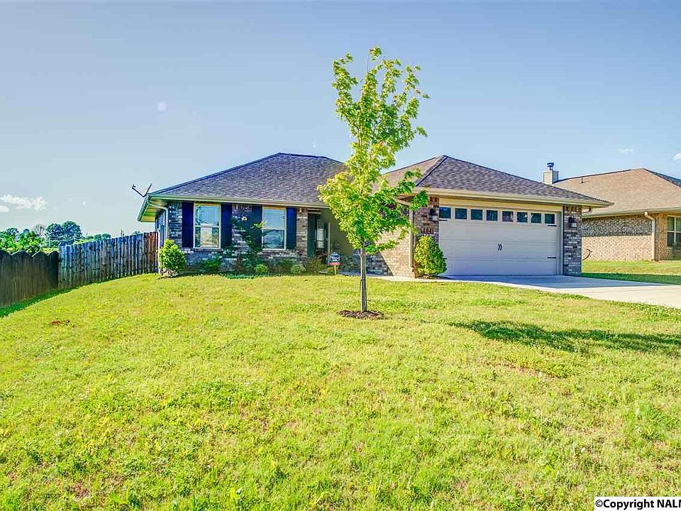 1st image of 104 Meadow Land Dr