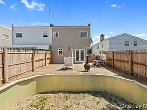 5th image of 3199 Tierney Pl