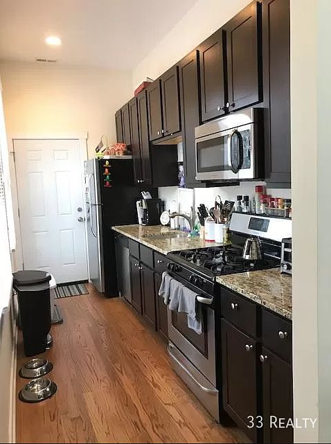 1st image of 1636 N Park Dr #2