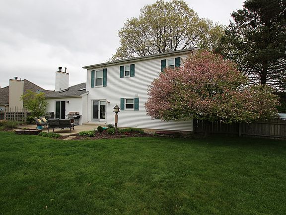 2nd image of 7498 Dunross Dr