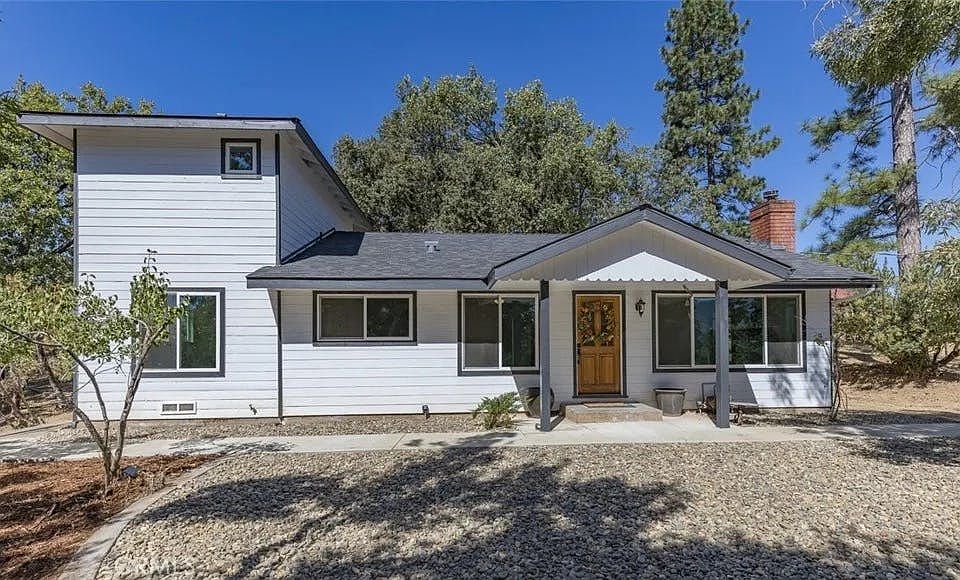 1st image of 5819 Meadow Ln