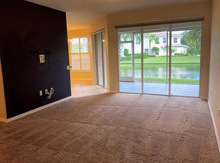 6942 Prosperity Cir, Sarasota, FL 34238