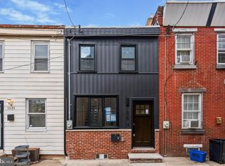 1529 Earl St, Philadelphia, PA 19125