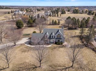 12112 N Silver Ave, Mequon, WI 53097