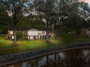 21425 Norman Shores Dr, Cornelius, NC 28031