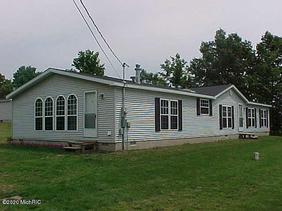 2nd image of 32048 56th Ave