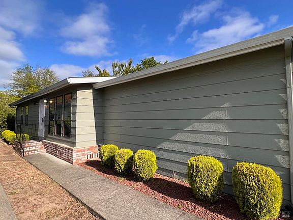4th image of 1955 Pinercrest Road #223