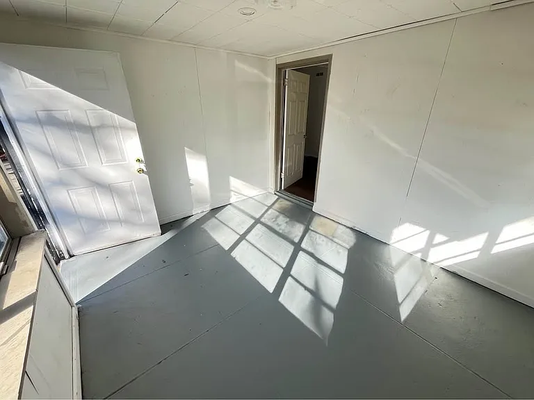 1405 Wyman St NE — Photo 7