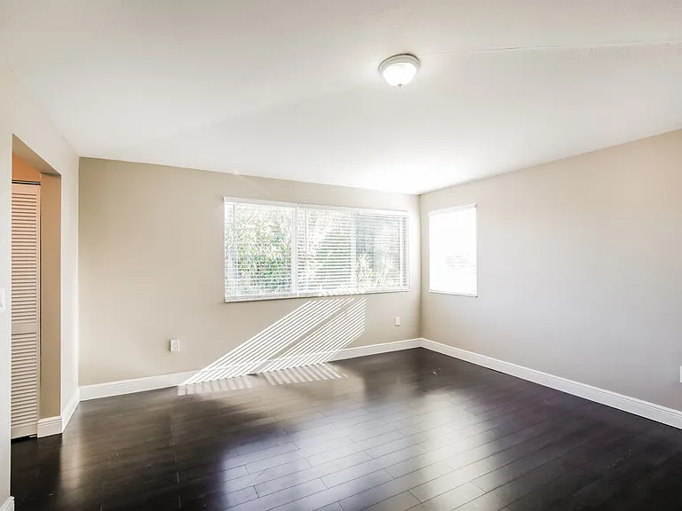 15618 SW 112th Dr — Photo 10