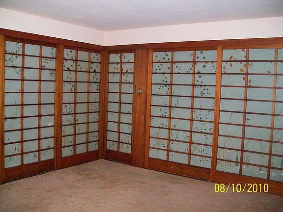 3rd image of 2305 Alta Vista Dr