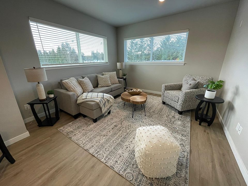 1st image of 6007 67th Avenue Ct W #101