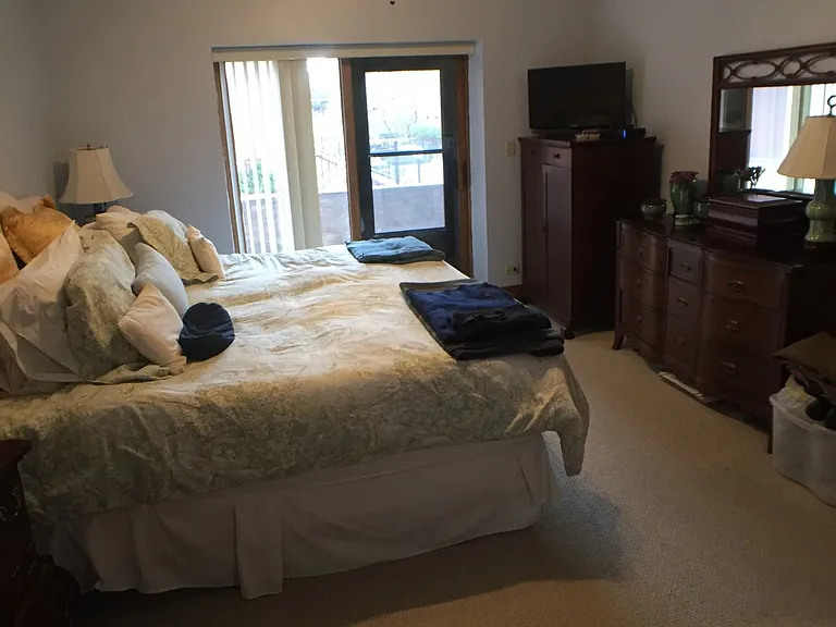 443 W Eugenie St #1E — Photo 8