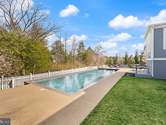 5th image of 24588 Buckwheat Ln
