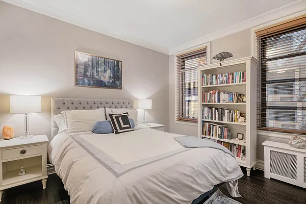 Rented by Compass | media 3