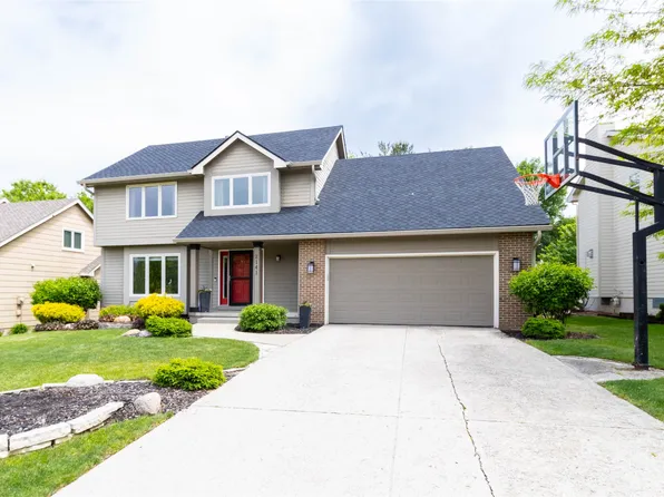 2141 NW 139th St, Clive, IA 50325