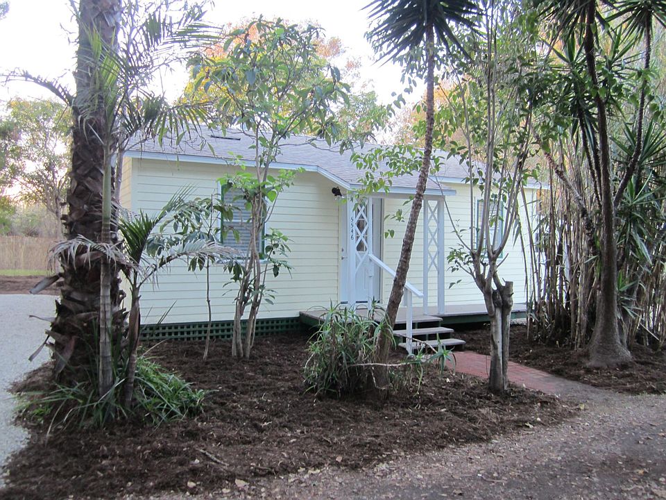1st image of 5546 Hollister Ave