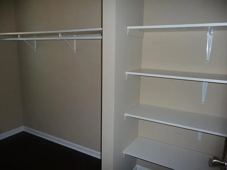 3422 Stony Farm Dr — Photo 10