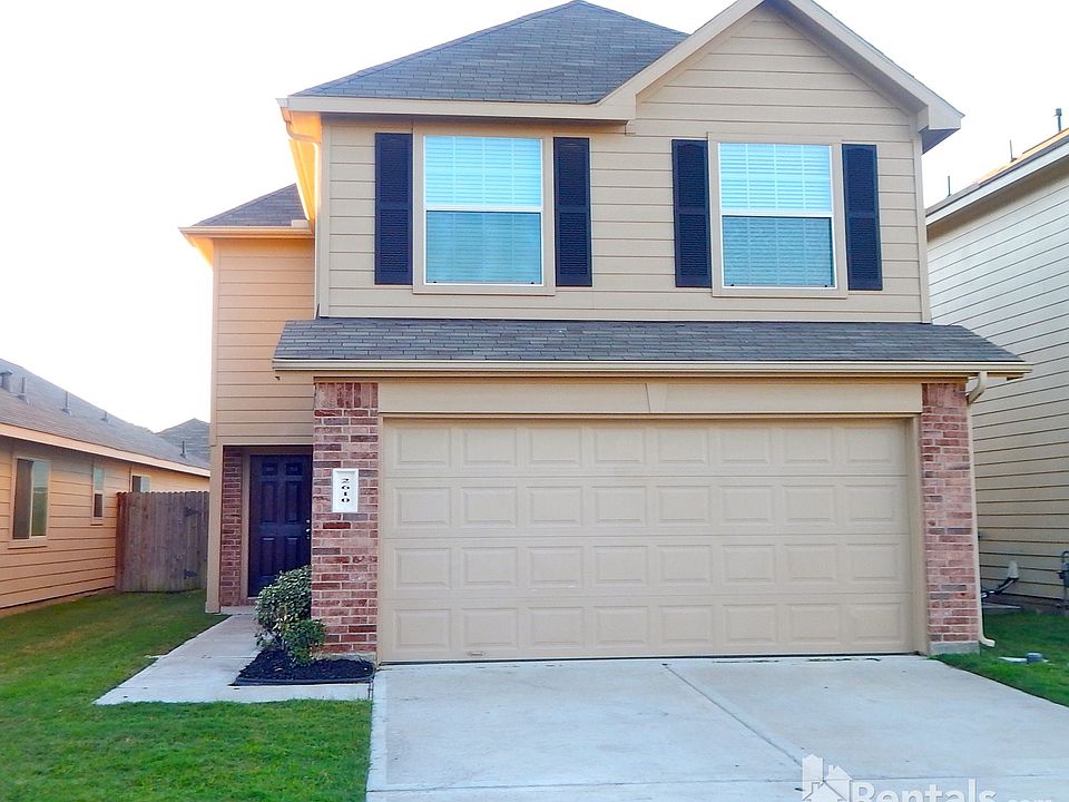 1st image of 2610 Bammelwood Dr