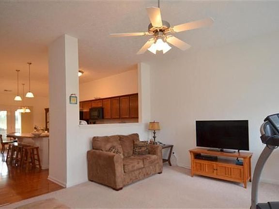 2nd image of 205 Gleneagles Way