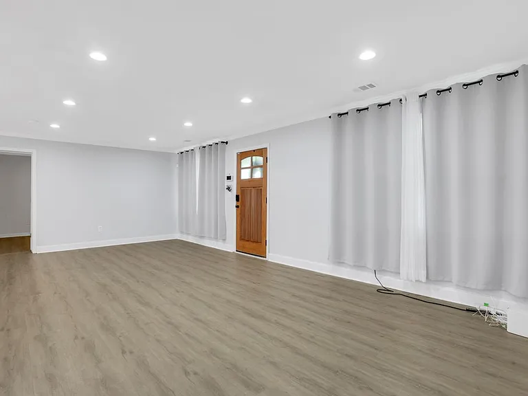 3436 Pinehill Dr — Photo 11