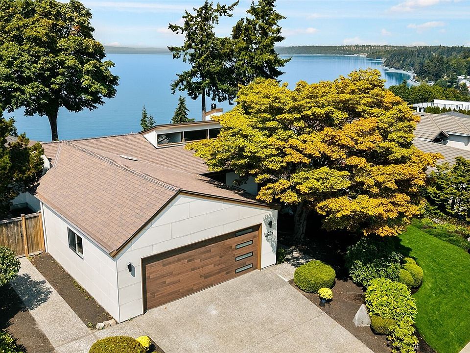 1st image of 824 S Marine Hills Way