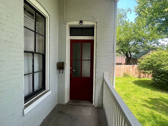 5th image of 1327 E Washington St APT 2