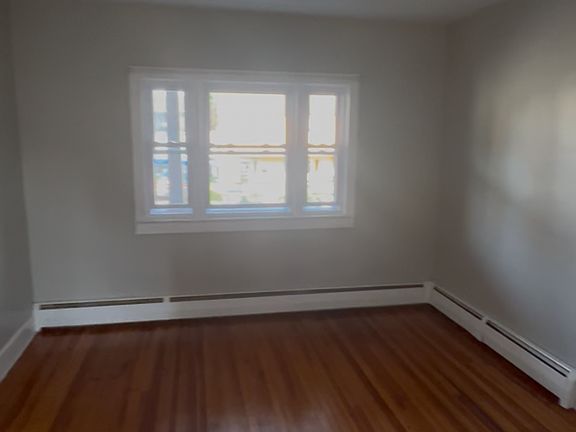 5th image of 815 Poplar St Unit A