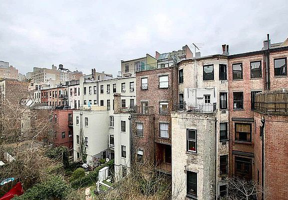 3rd image of 113 W 74th St APT Bf