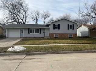 306 N 26th Pl, Fort Dodge, IA 50501