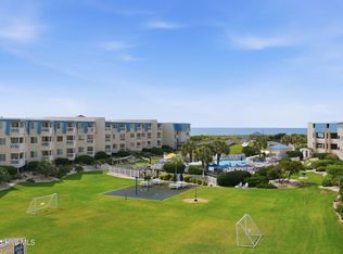 1904 E Fort Macon Road #303, Atlantic Beach, NC 28512