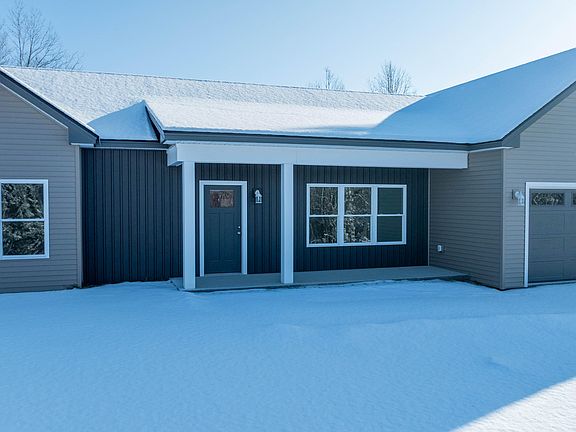3rd image of 37 Rockwood Estates
