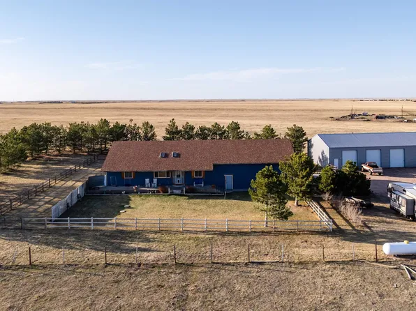 5001 Chalk Bluff Rd, Cheyenne, WY 82007