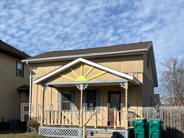 212 W 9th St, Mishawaka, IN 46544