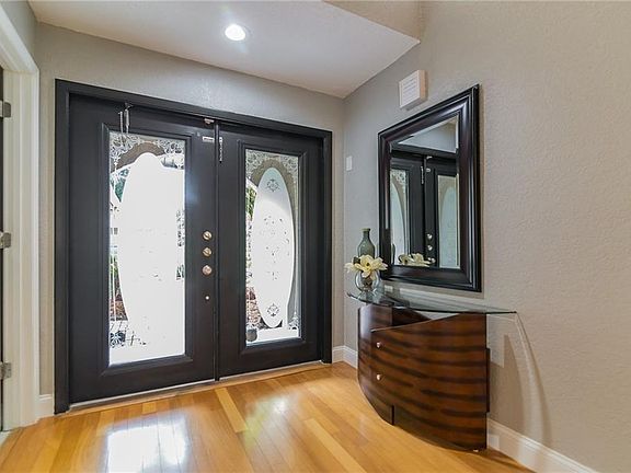 4th image of 6474 Wellington Dr