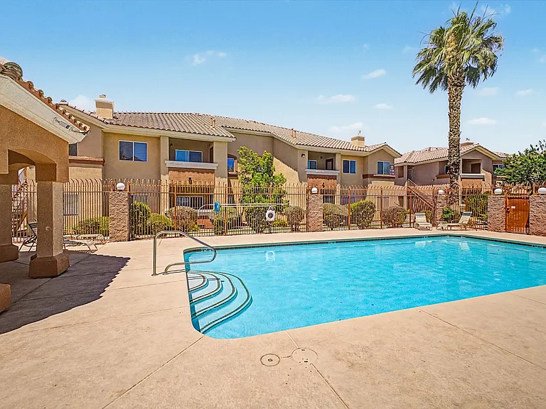 1050 E Cactus Ave #2070 — Photo 29