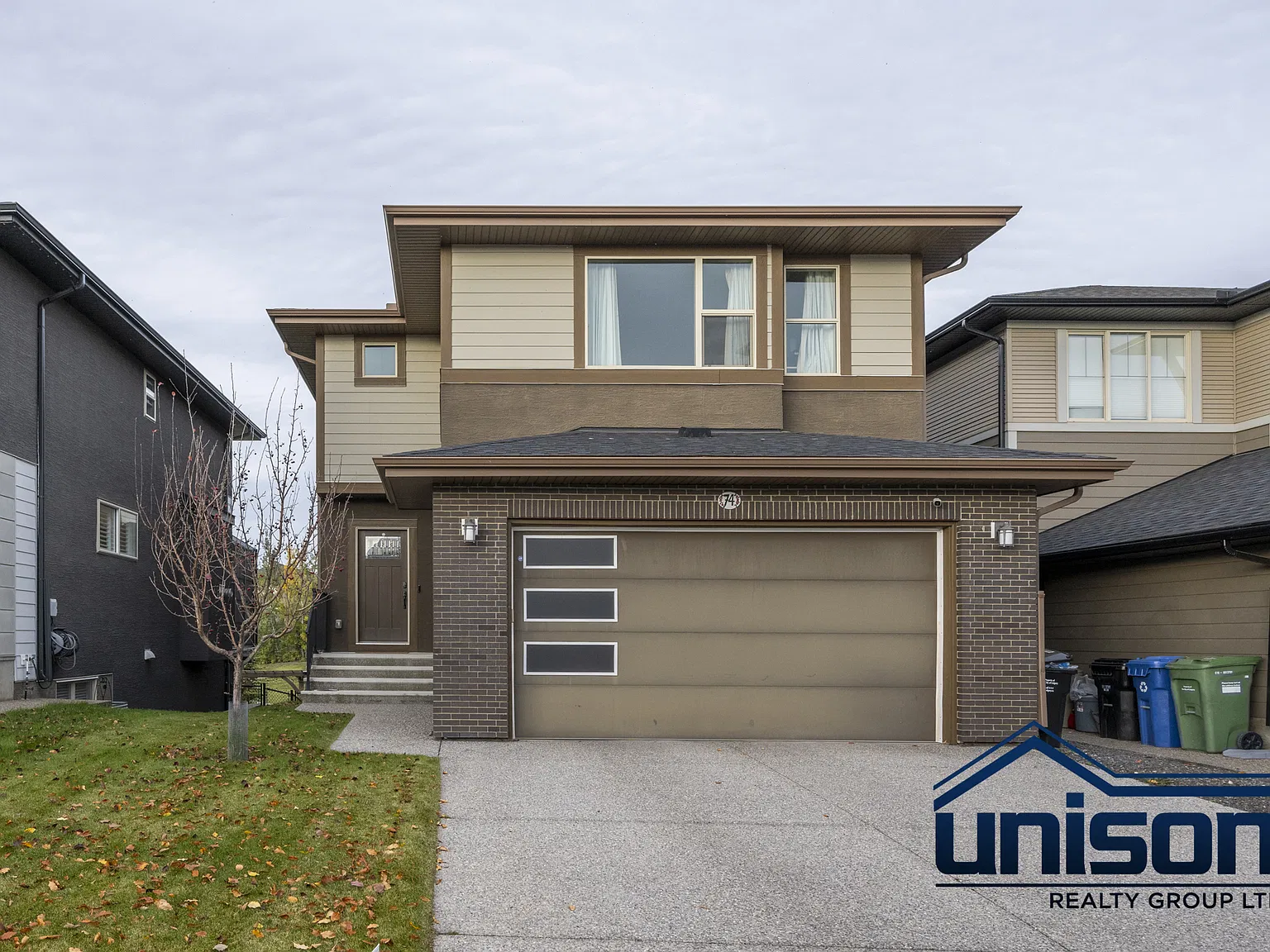 3 bed, 2.5 bath, 2267 sqft, $3,000 — Photo 3