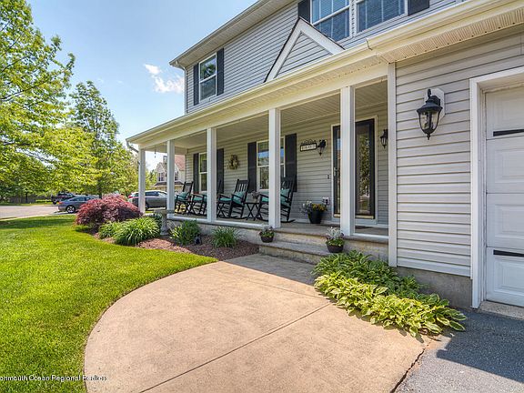 2nd image of 1607 Ramsey Ct