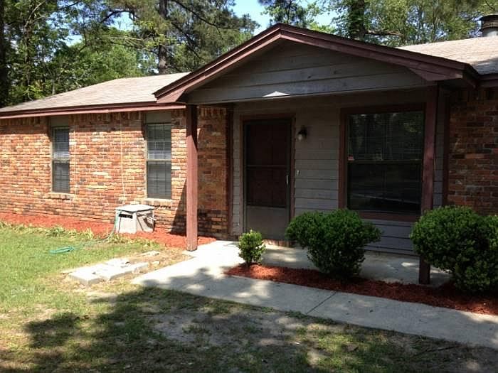 1st image of 2670 Baldwin Dr S
