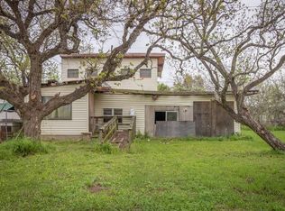 1512 N Avenue R, Freeport, TX 77541
